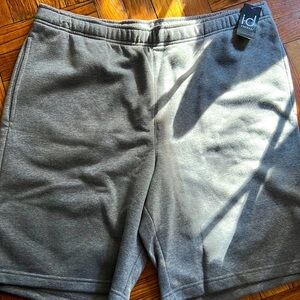NWT Ideology shorts size: XXL